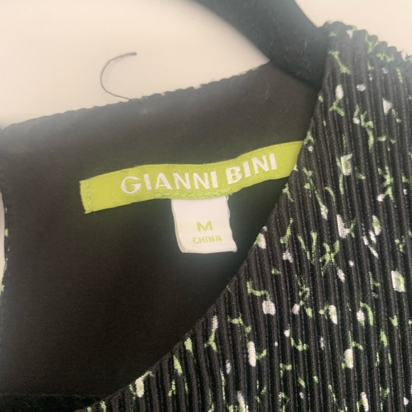 Gianni Bini Dress - Picture 2 of 5